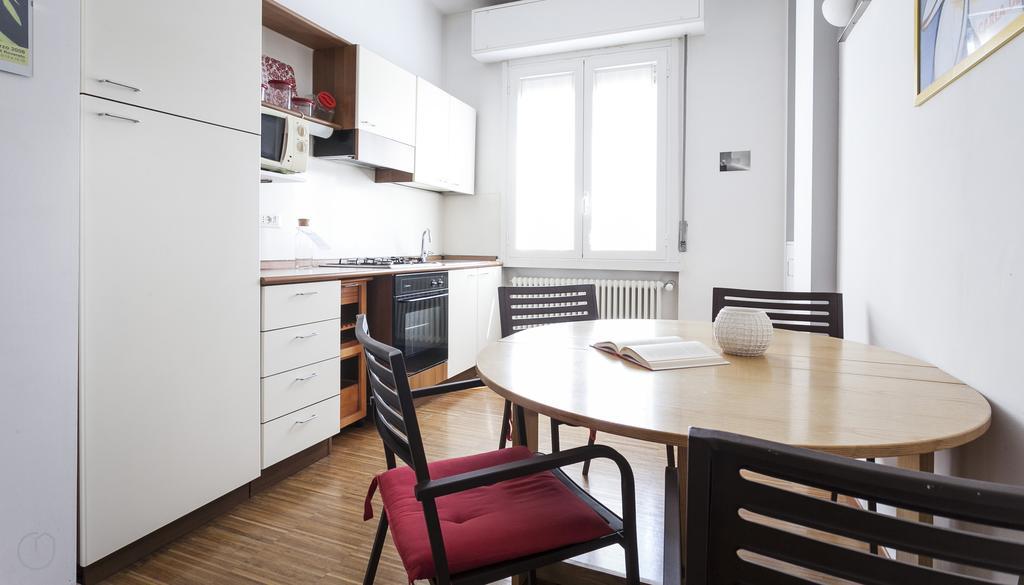 Italianway-Sismondi Lägenhet Milano Exteriör bild